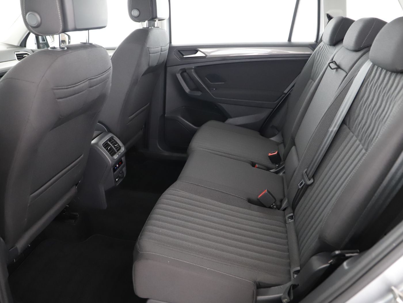 VW Tiguan Allspace 2.0TDI Life DSG | Bild 25 von 28
