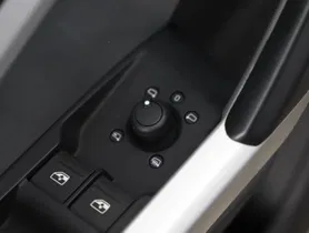 Audi Q3 35 2.0 TDI quattro | Thumbnail 8 von 25