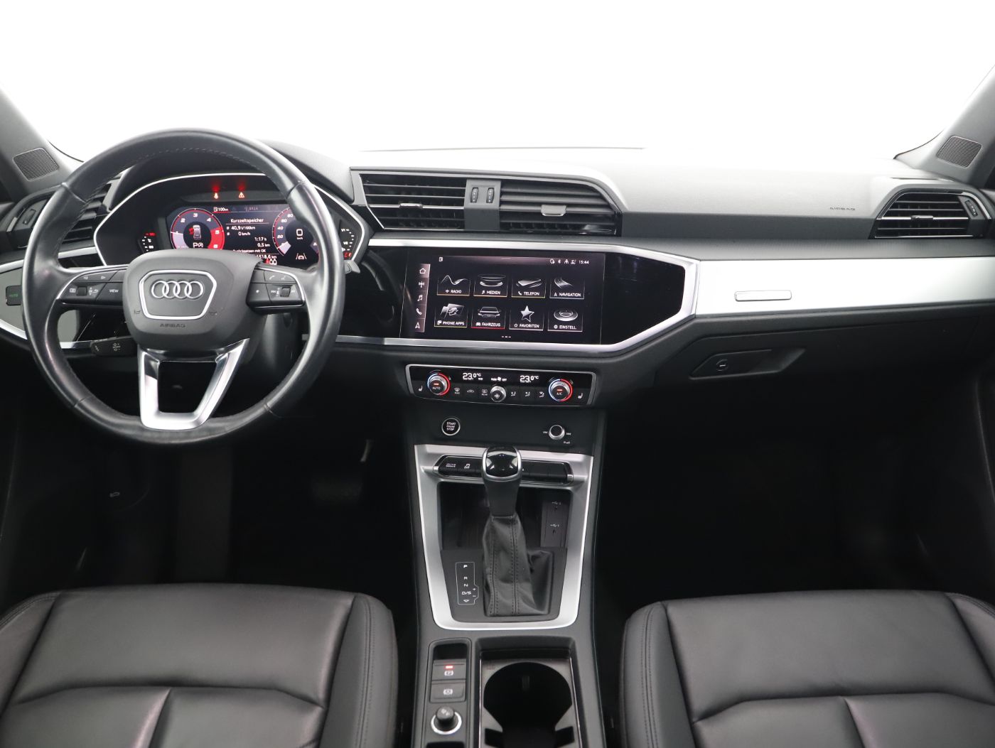 Audi Q3 35 2.0 TDI quattro | Bild 12 von 25