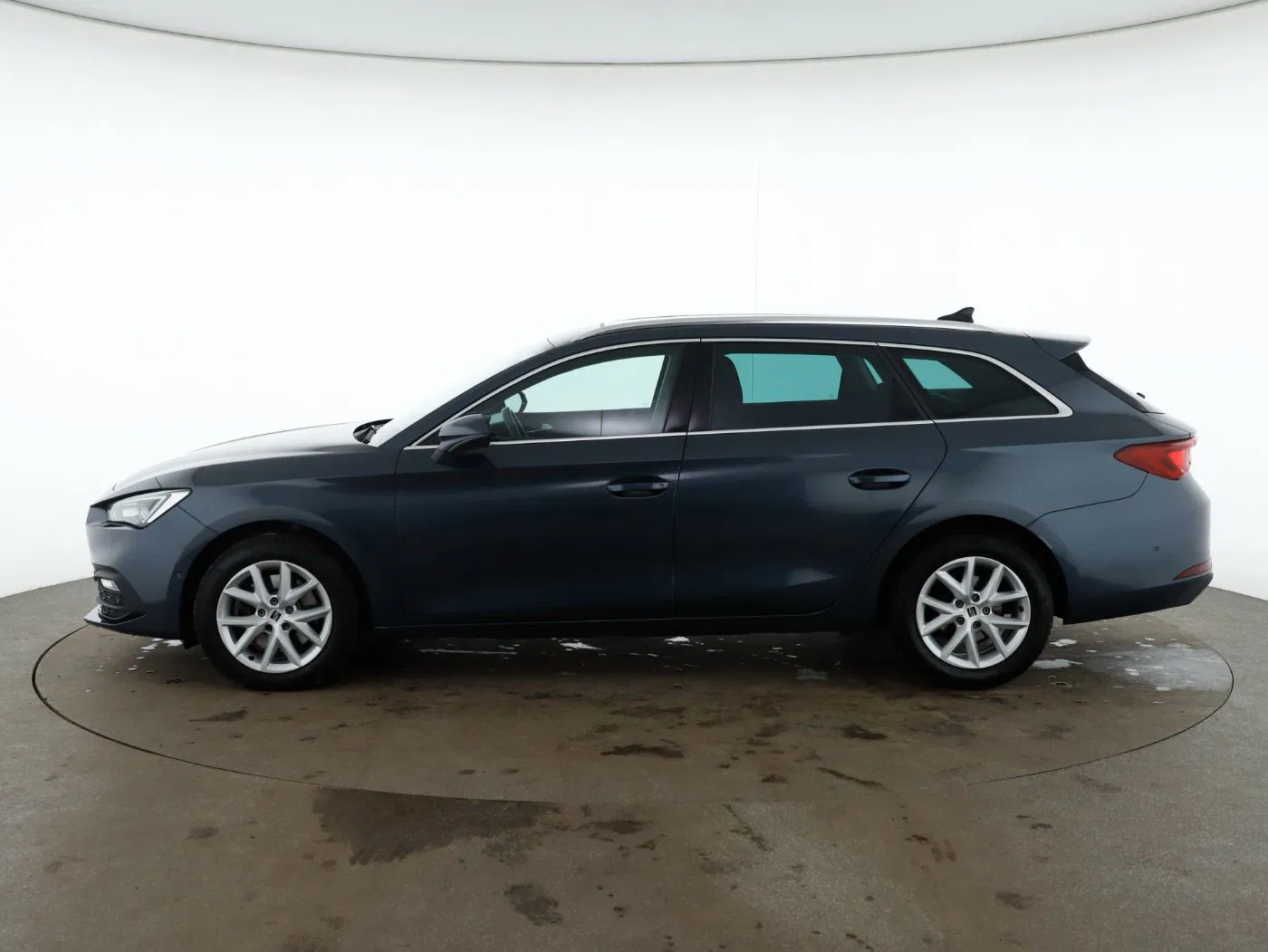 Seat Leon ST 2.0 TDI Style DSG | Bild 9 von 27