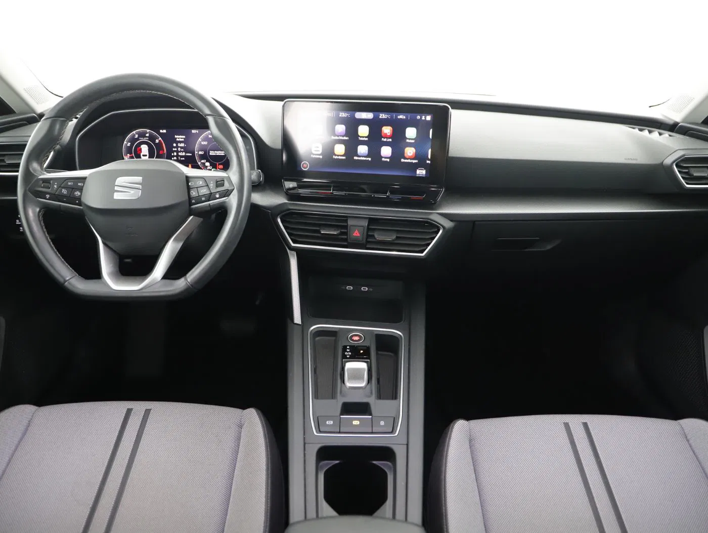 Seat Leon ST 2.0 TDI Style DSG | Bild 15 von 27