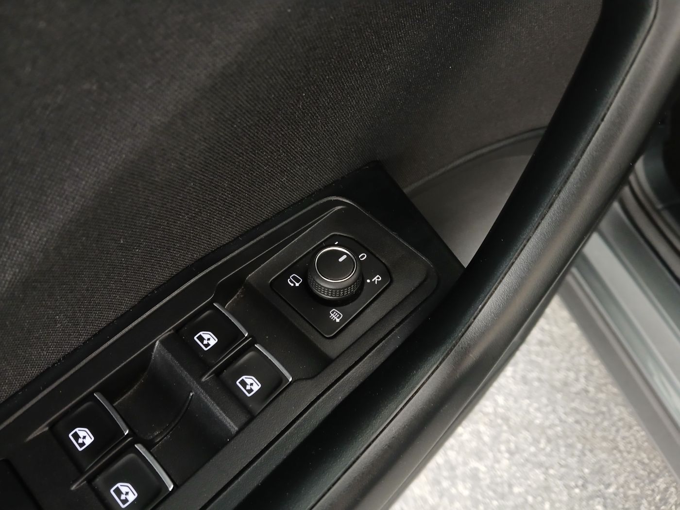 VW T-Roc 2.0 TDI Design | Bild 12 von 25