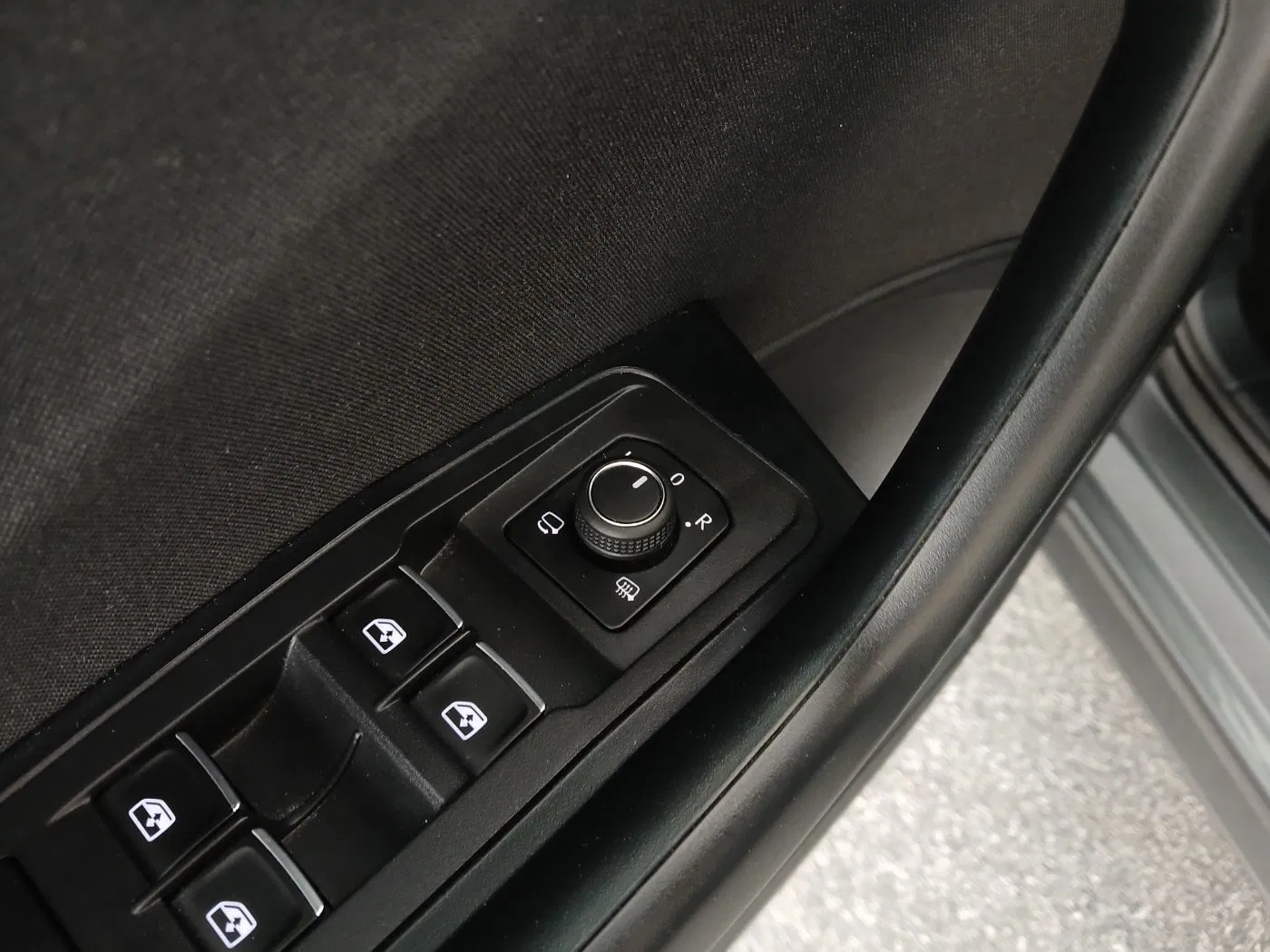 VW T-Roc 2.0 TDI Design | Bild 12 von 25