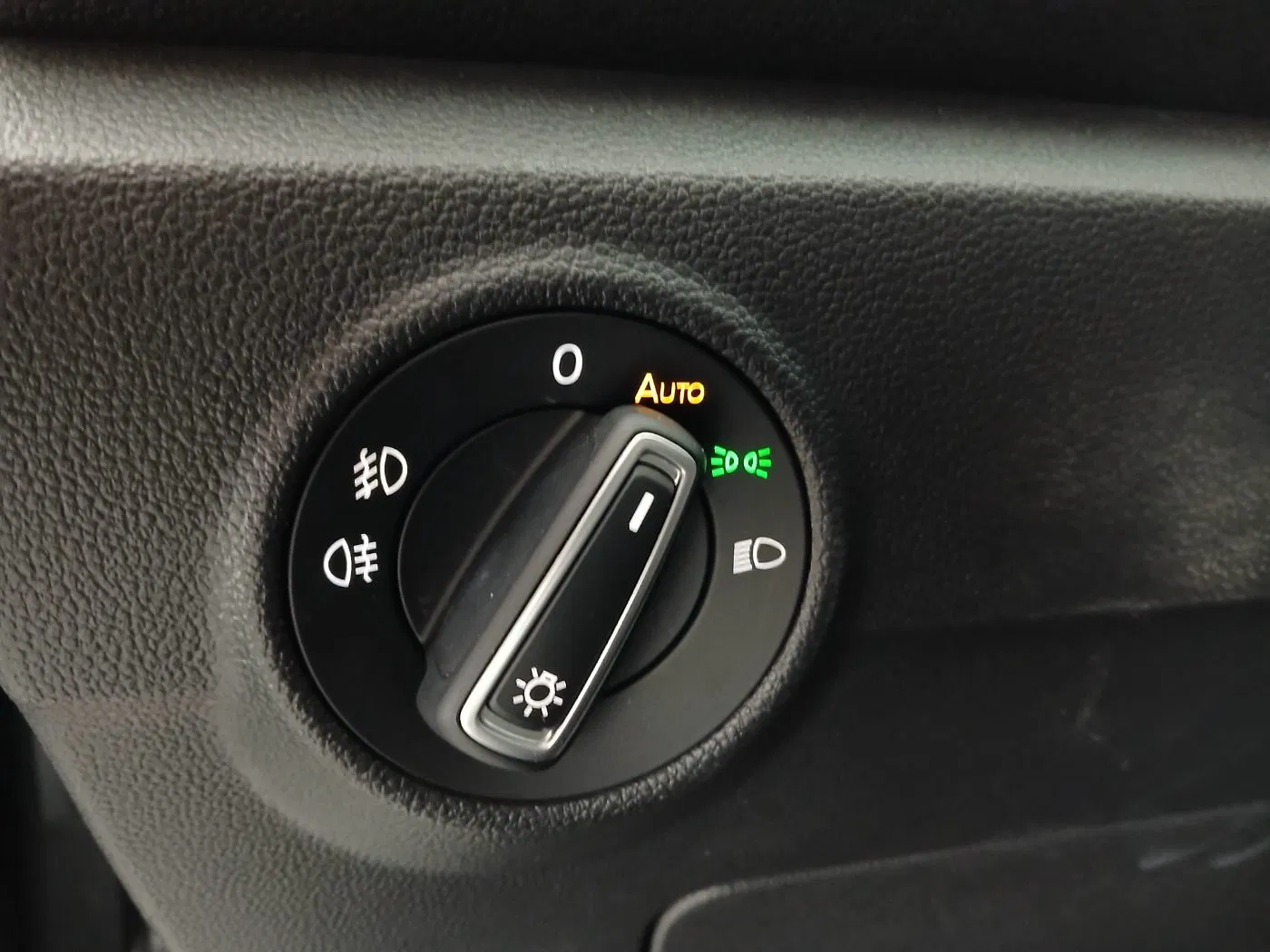 VW T-Roc 2.0 TDI Design | Bild 13 von 25