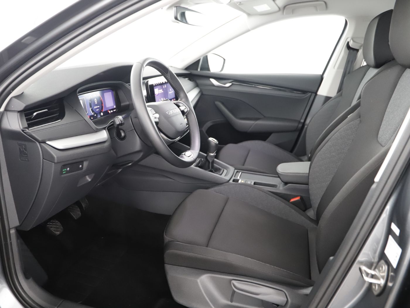 Skoda Octavia Combi 2.0 TDI Essence | Bild 11 von 25