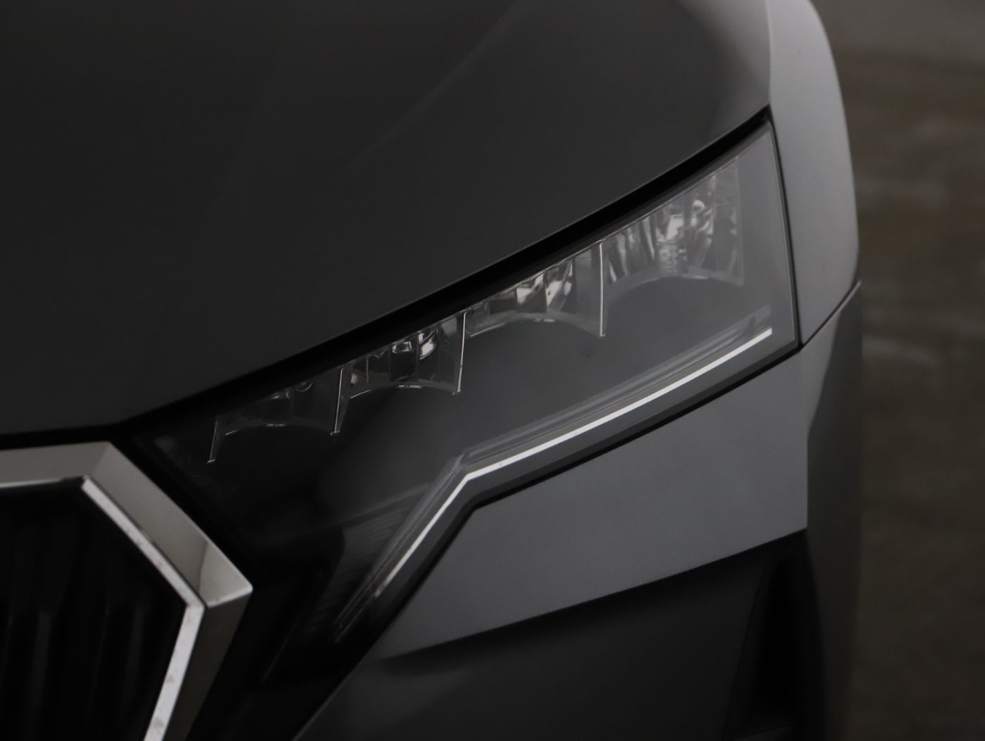 Skoda Octavia Combi 2.0 TDI Essence | Bild 25 von 25