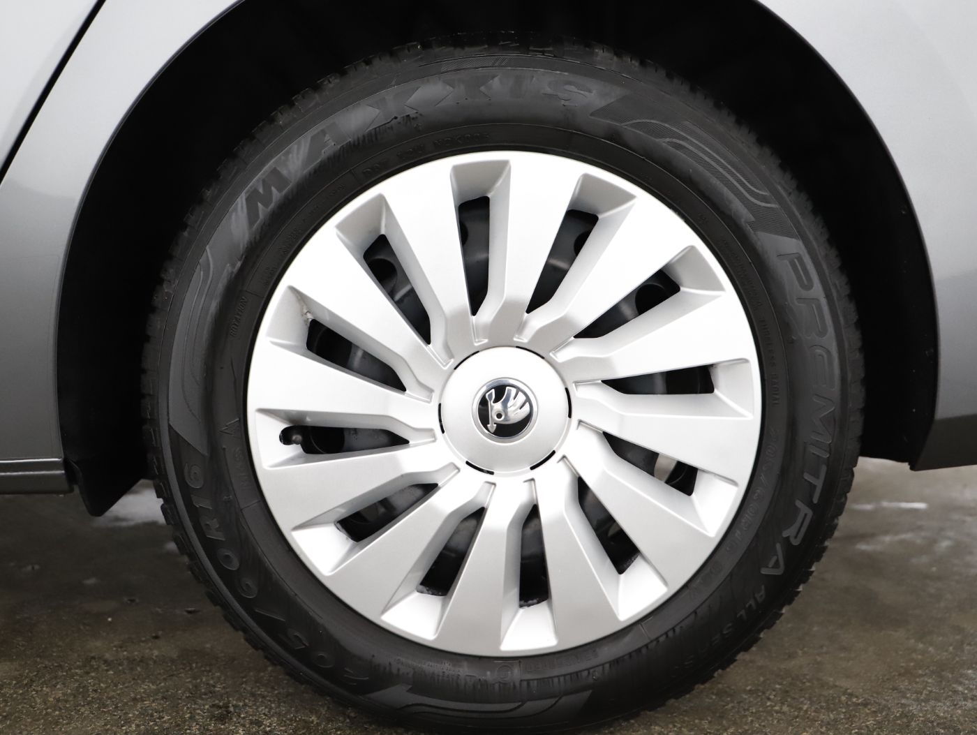 Skoda Octavia Combi 2.0 TDI 85 kW Essence | Bild 7 von 22