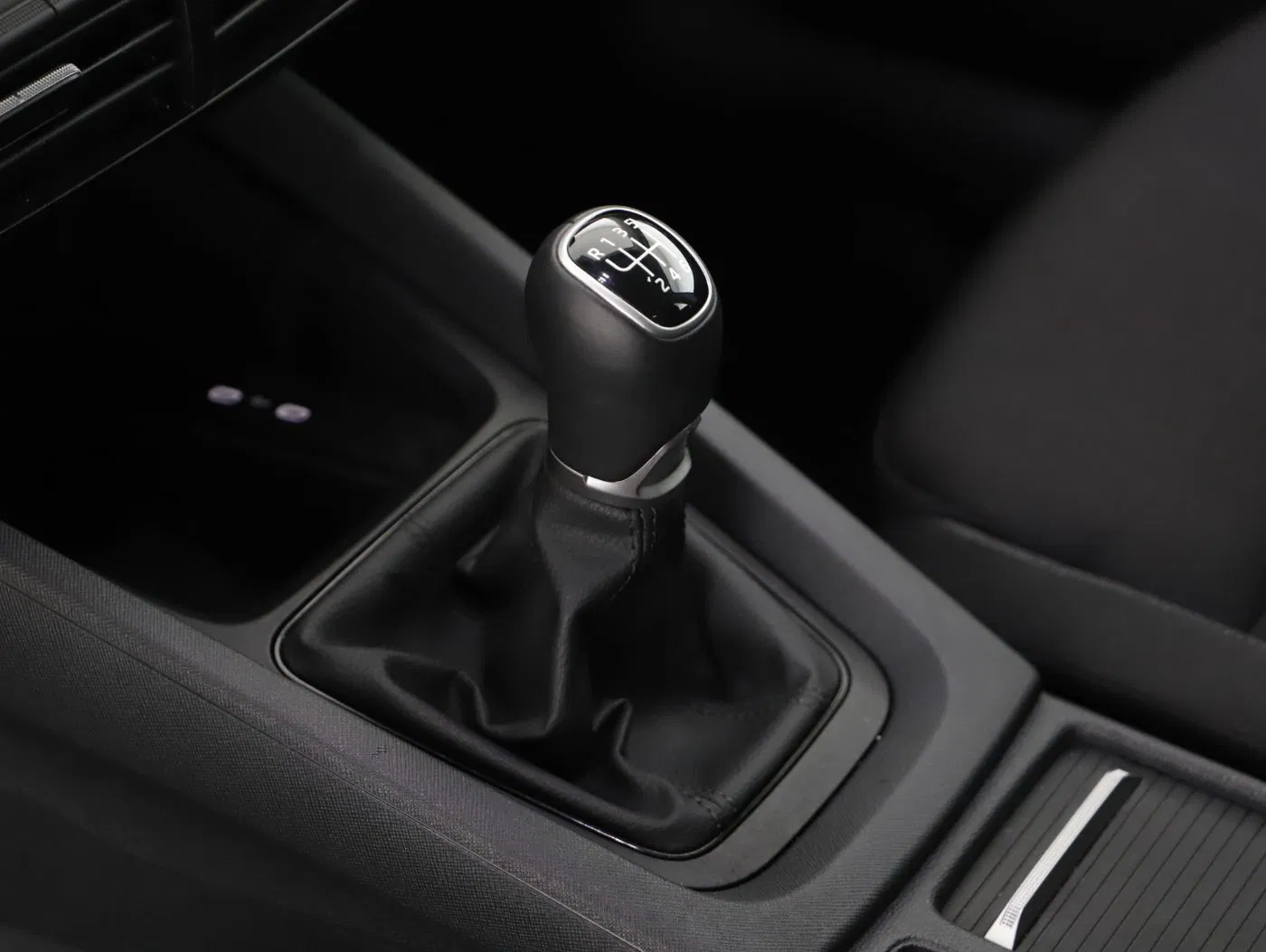 Skoda Octavia Combi 2.0 TDI 85 kW Essence | Bild 11 von 22