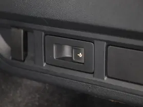 Skoda Octavia Combi 2.0 TDI Essence | Thumbnail 24 von 25