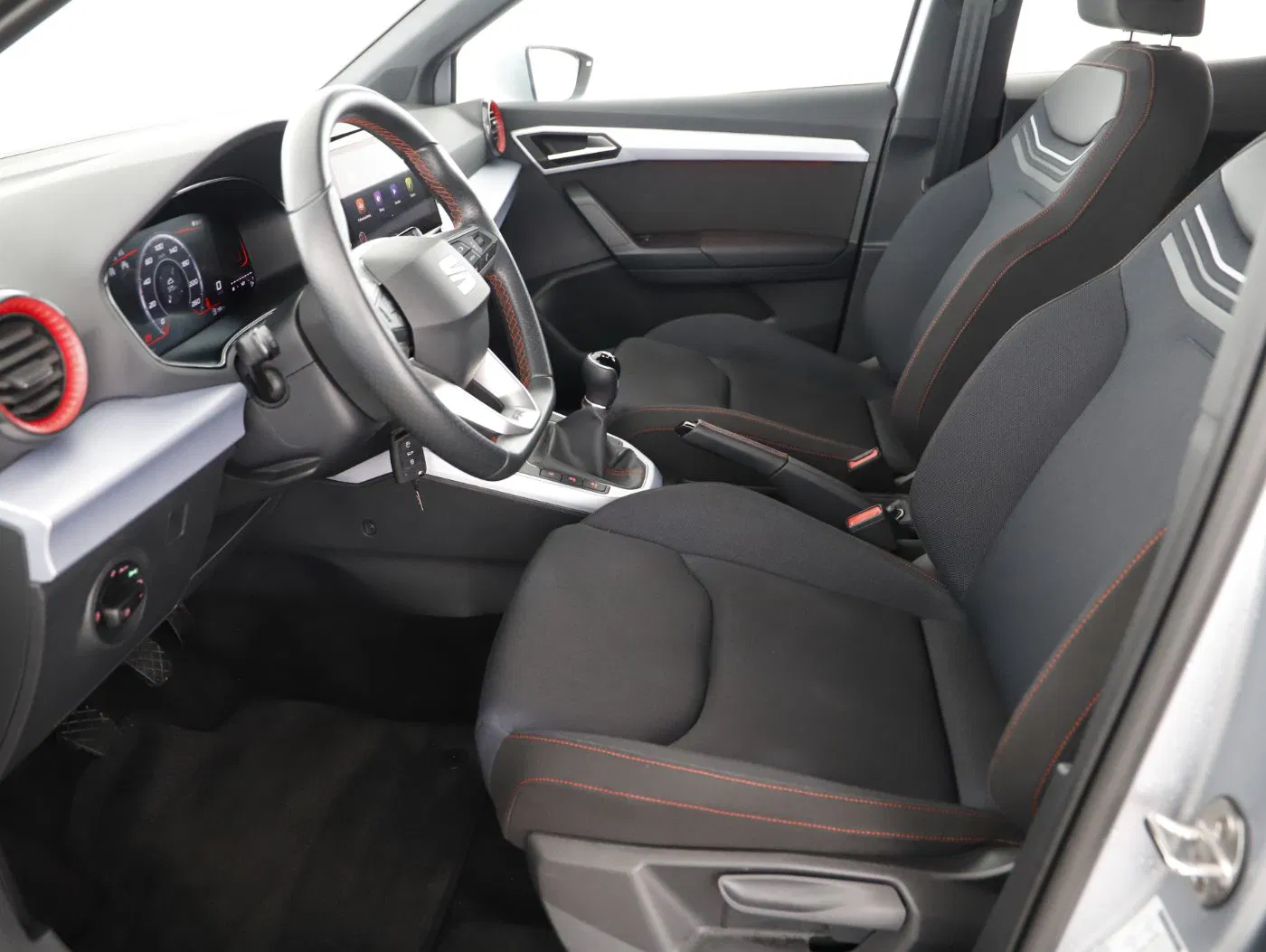 Seat Arona 1.0 TSI FR | Bild 8 von 23