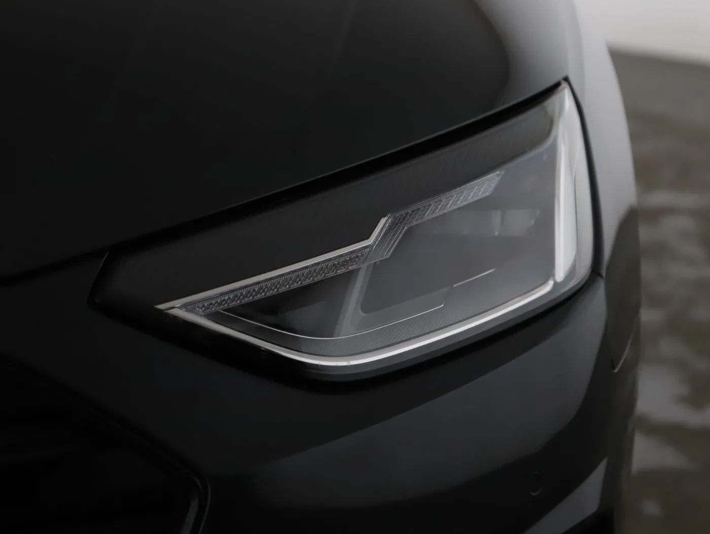 Audi A4 30 2.0 TDI advan. S-LINE | Bild 21 von 22