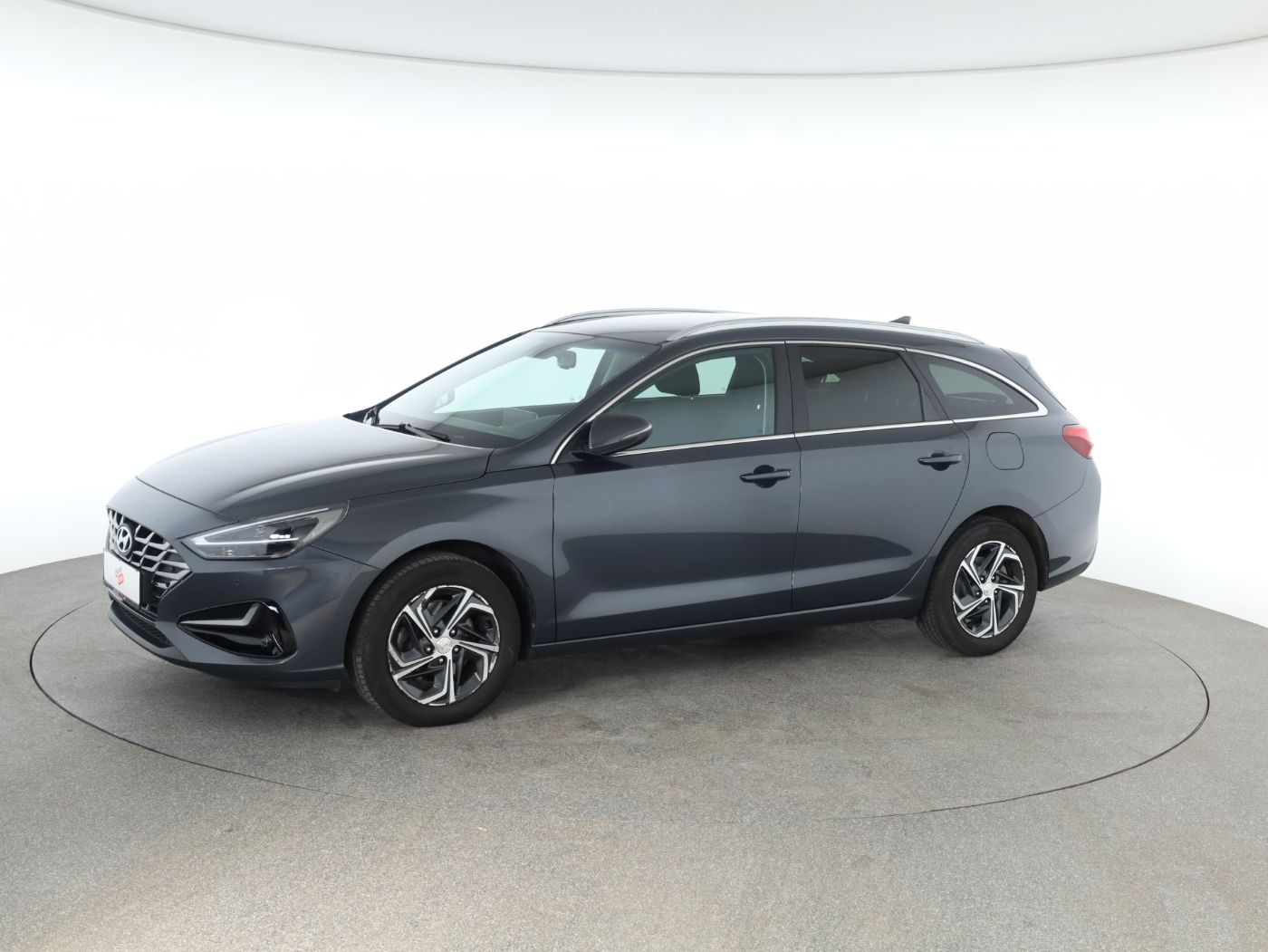 Hyundai i30 cw 1.5i | Bild 2 von 31
