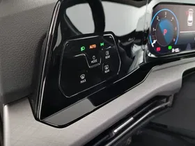 VW Golf VIII Var. 2.0 TDI DSG Life | Thumbnail 13 von 25