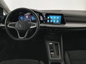 VW Golf VIII Var. 2.0 TDI DSG Life | Thumbnail 15 von 25