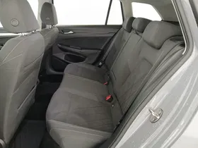 VW Golf VIII Var. 2.0 TDI DSG Life | Thumbnail 23 von 25