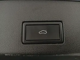 VW Golf VIII Var. 2.0 TDI DSG Life | Thumbnail 25 von 25