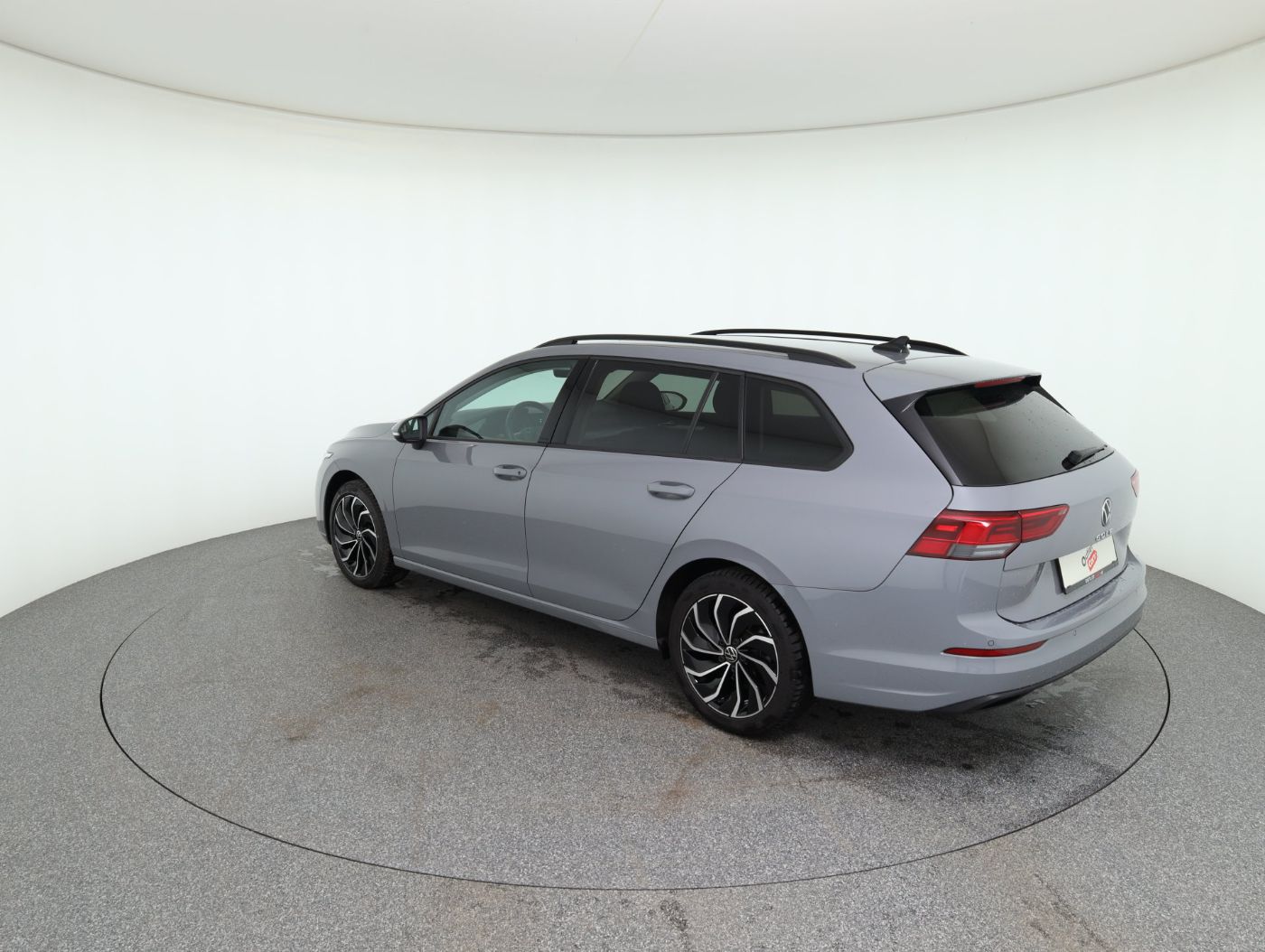 VW Golf VIII Var. 2.0 TDI DSG Life | Bild 8 von 25