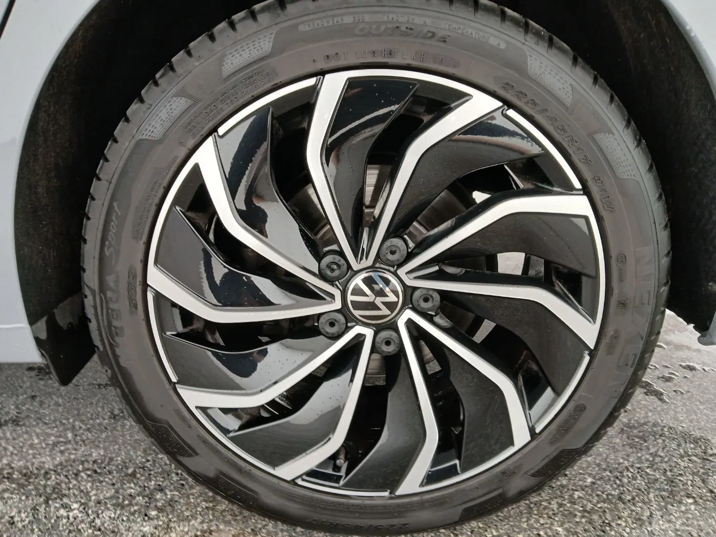 VW Golf VIII Var. 2.0 TDI DSG Life | Bild 10 von 25