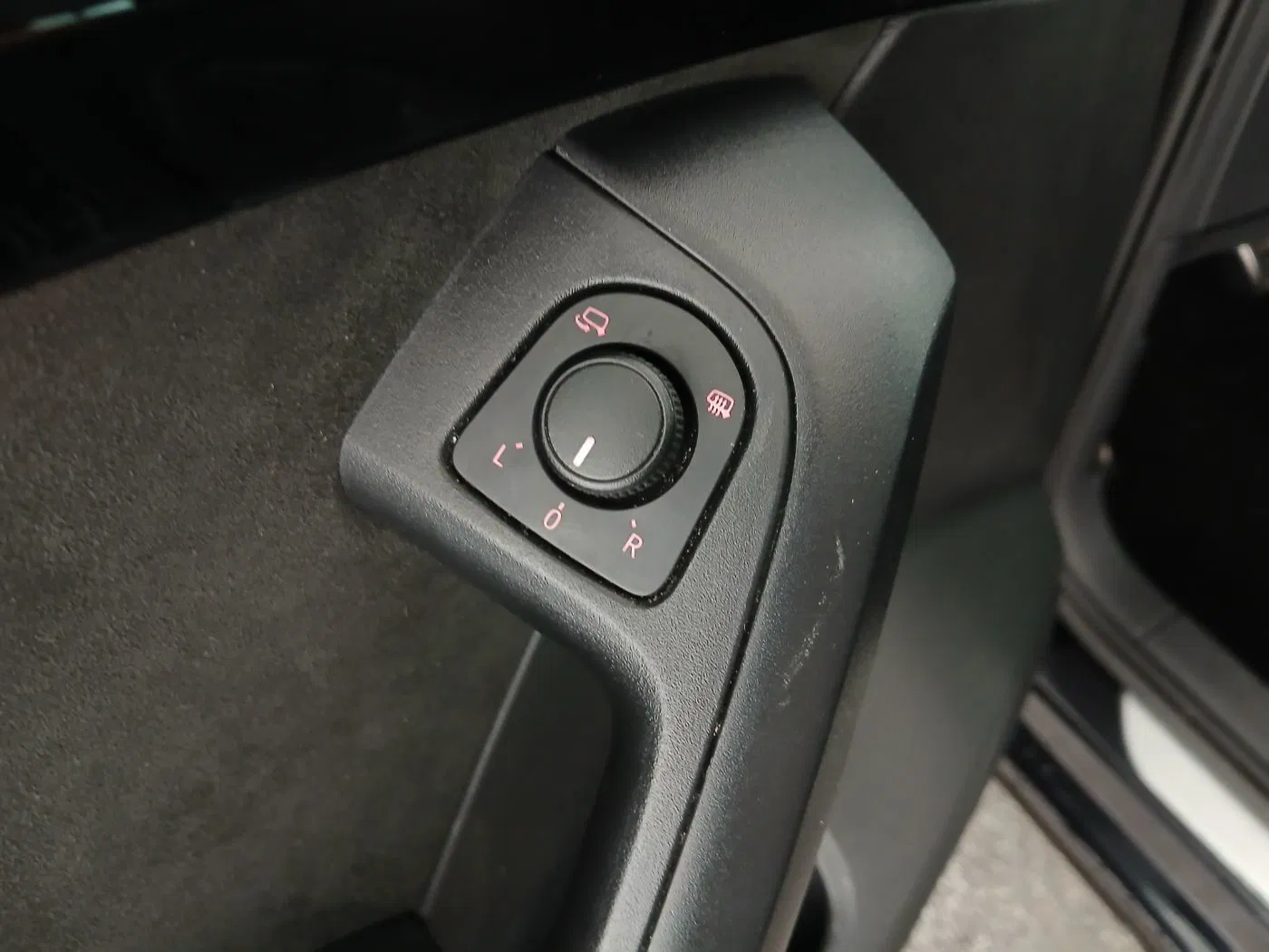 Cupra Ateca 2.0 TSI DSG | Bild 12 von 28