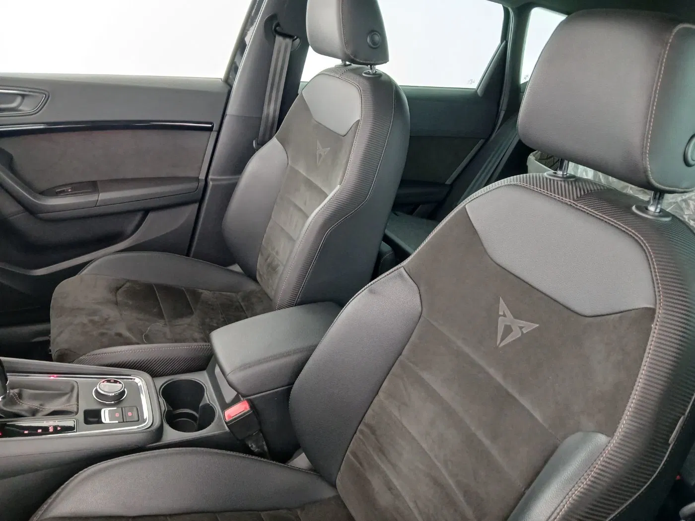 Cupra Ateca 2.0 TSI DSG | Bild 15 von 28