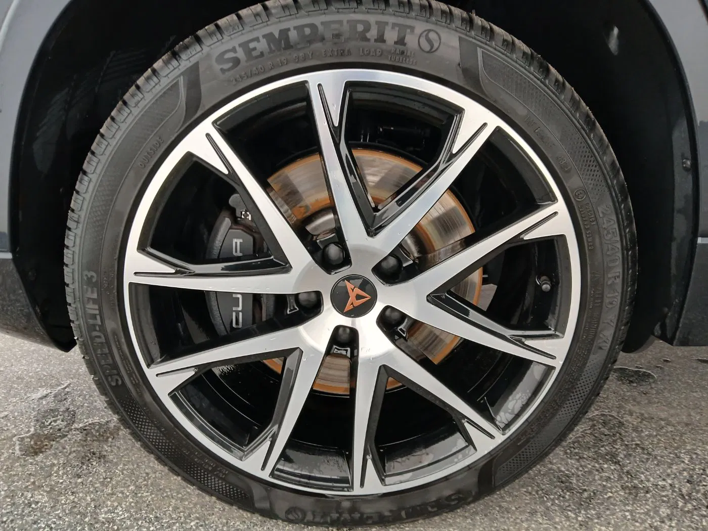 Cupra Ateca 2.0 TSI DSG | Bild 10 von 28