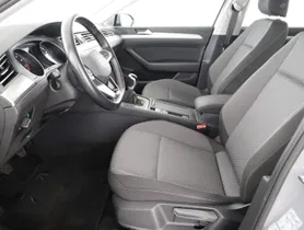 VW Passat Variant 1.5 TSI BMT | Thumbnail 10 von 23