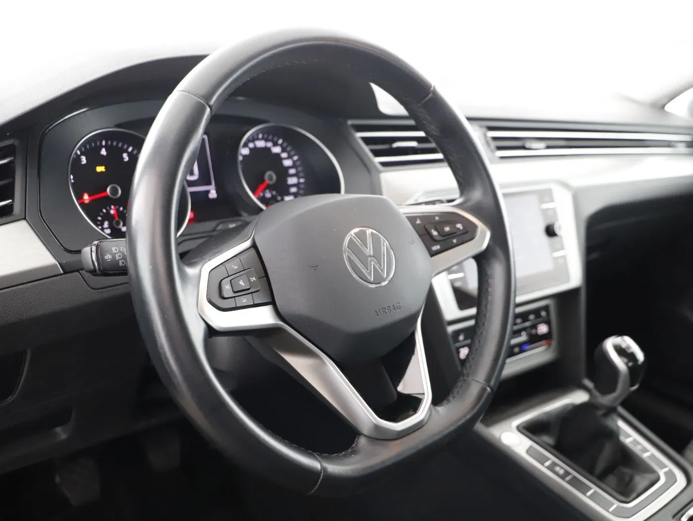 VW Passat Variant 1.5 TSI BMT | Bild 11 von 23