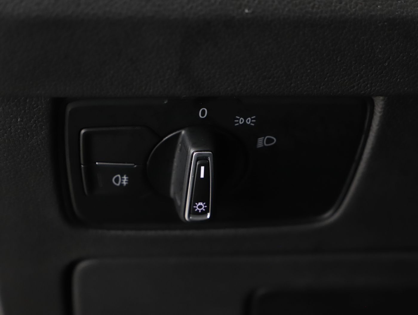 VW Passat Variant 1.5 TSI BMT | Bild 9 von 23