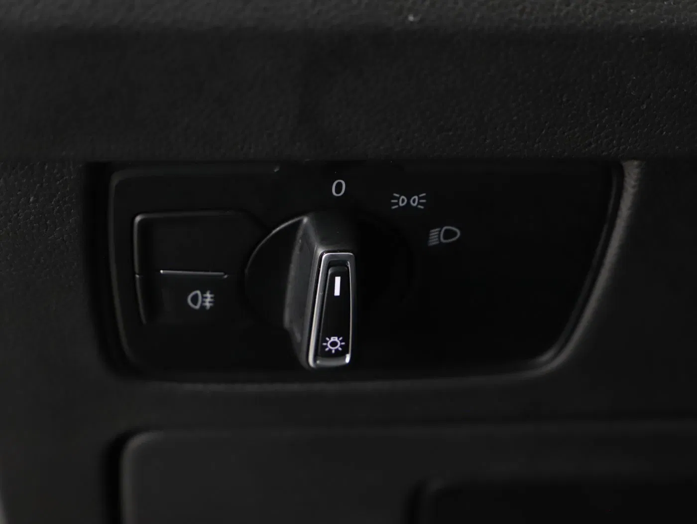 VW Passat Variant 1.5 TSI BMT | Bild 8 von 24