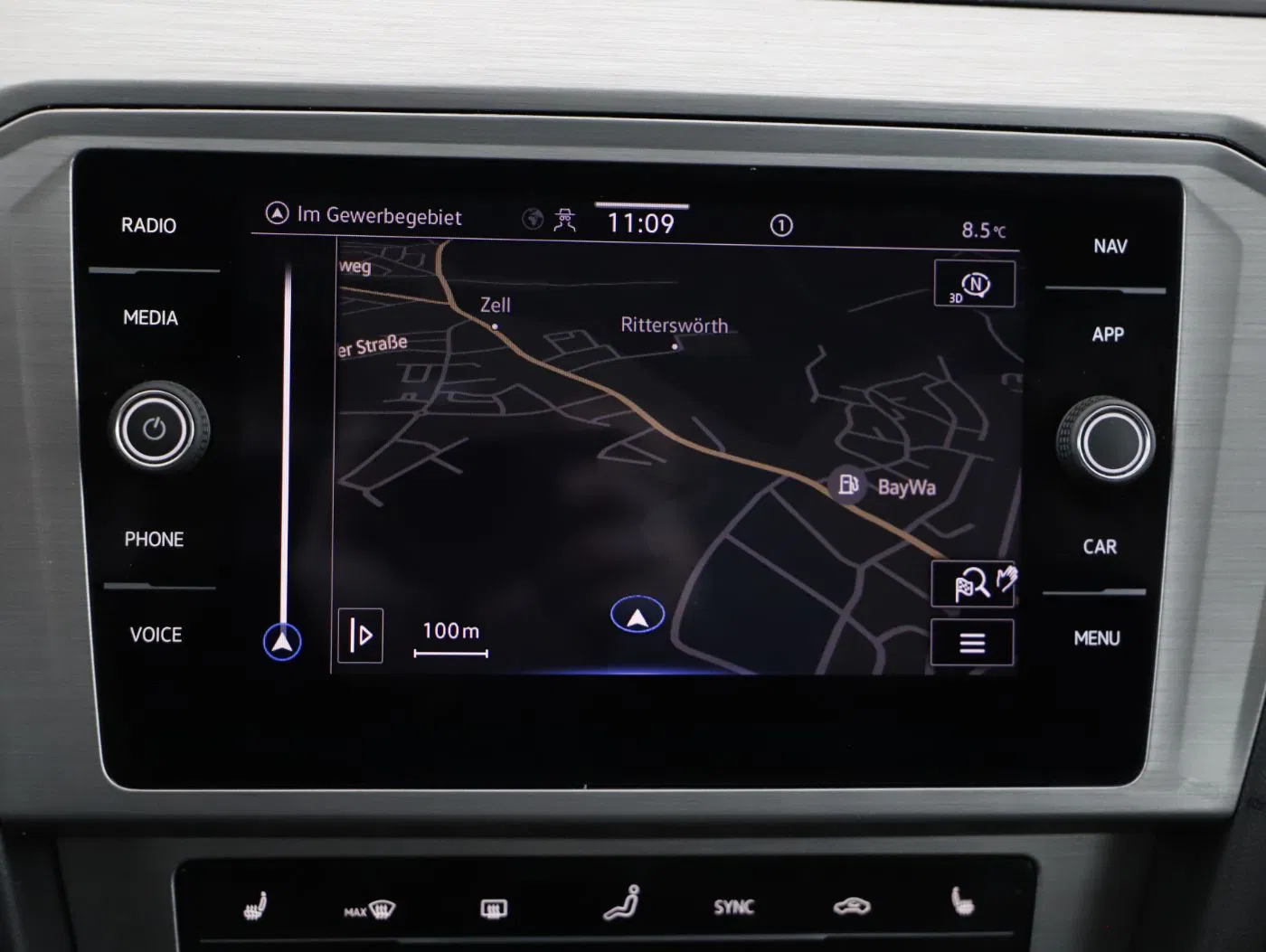 VW Passat Variant 1.5 TSI BMT | Bild 21 von 24