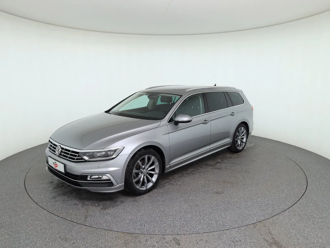 VW Passat Var. 1.5 TSI DSG Highline | Bild 2 von 27