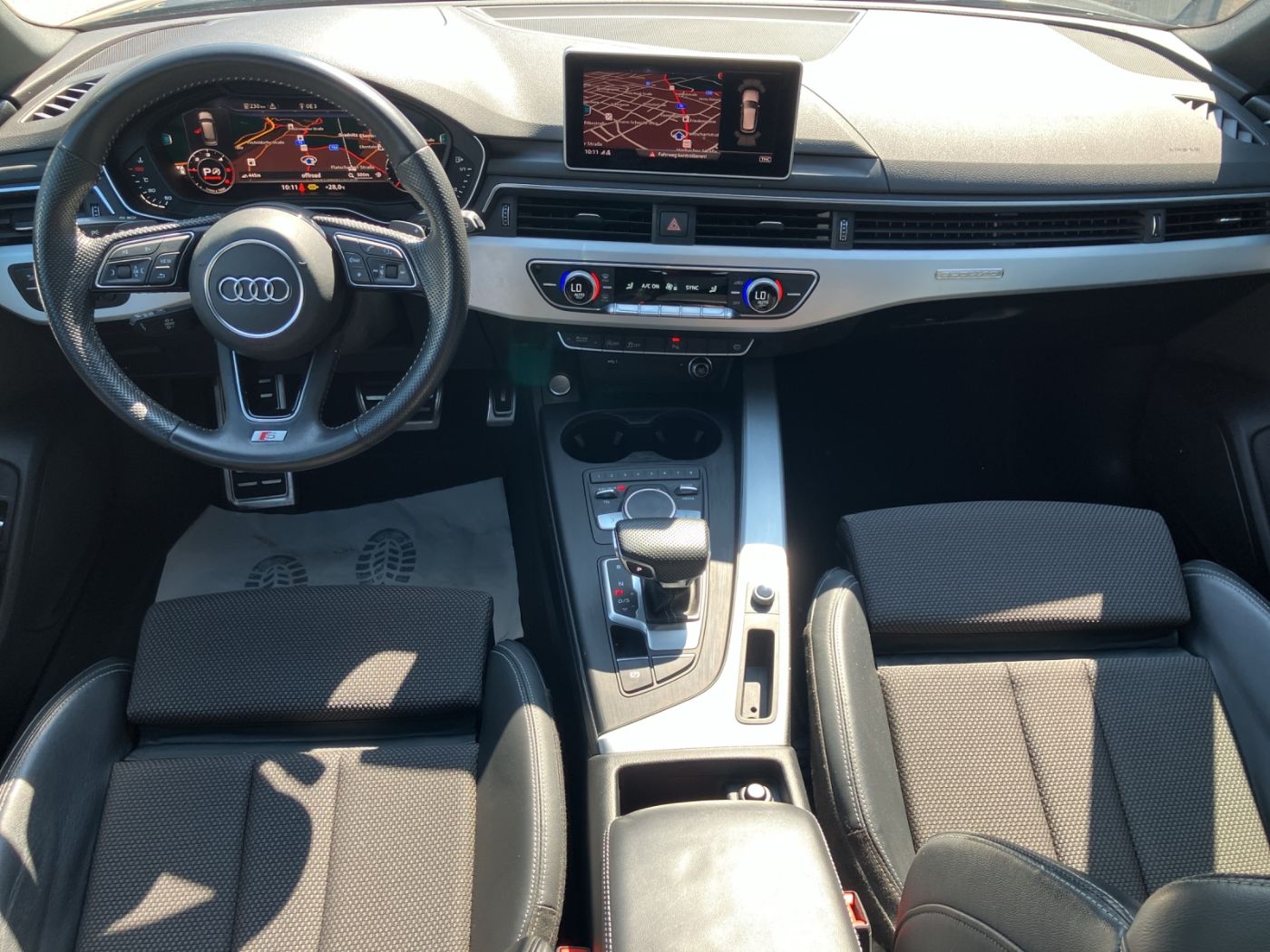 Audi A4 Avant 2.0 40 TDI sport | Bild 12 von 17