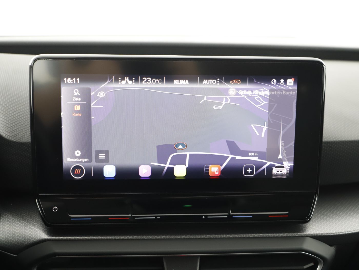 Seat Leon ST 2.0TDI Style DSG | Bild 18 von 23