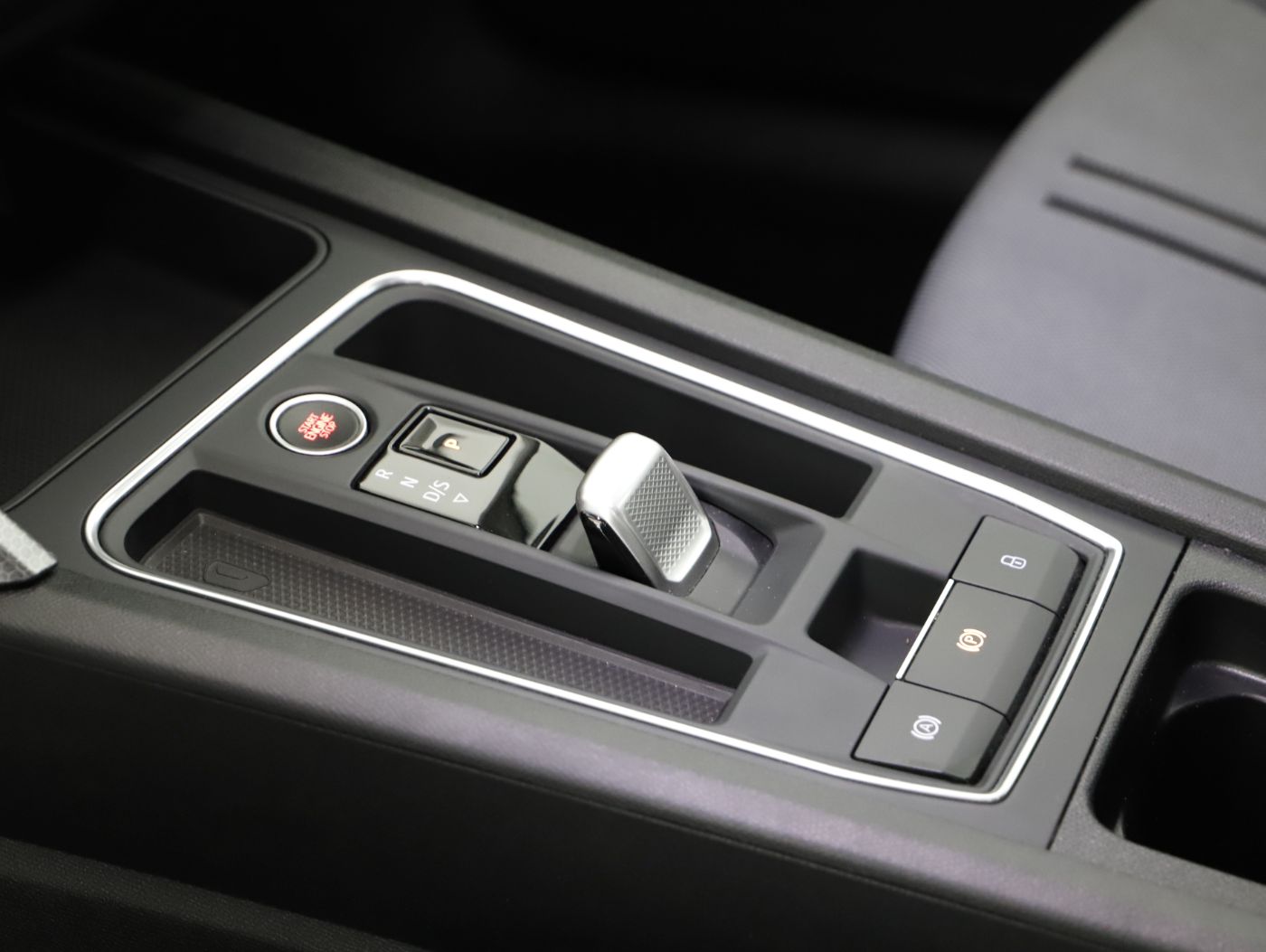 Seat Leon ST 2.0TDI Style DSG | Bild 21 von 23