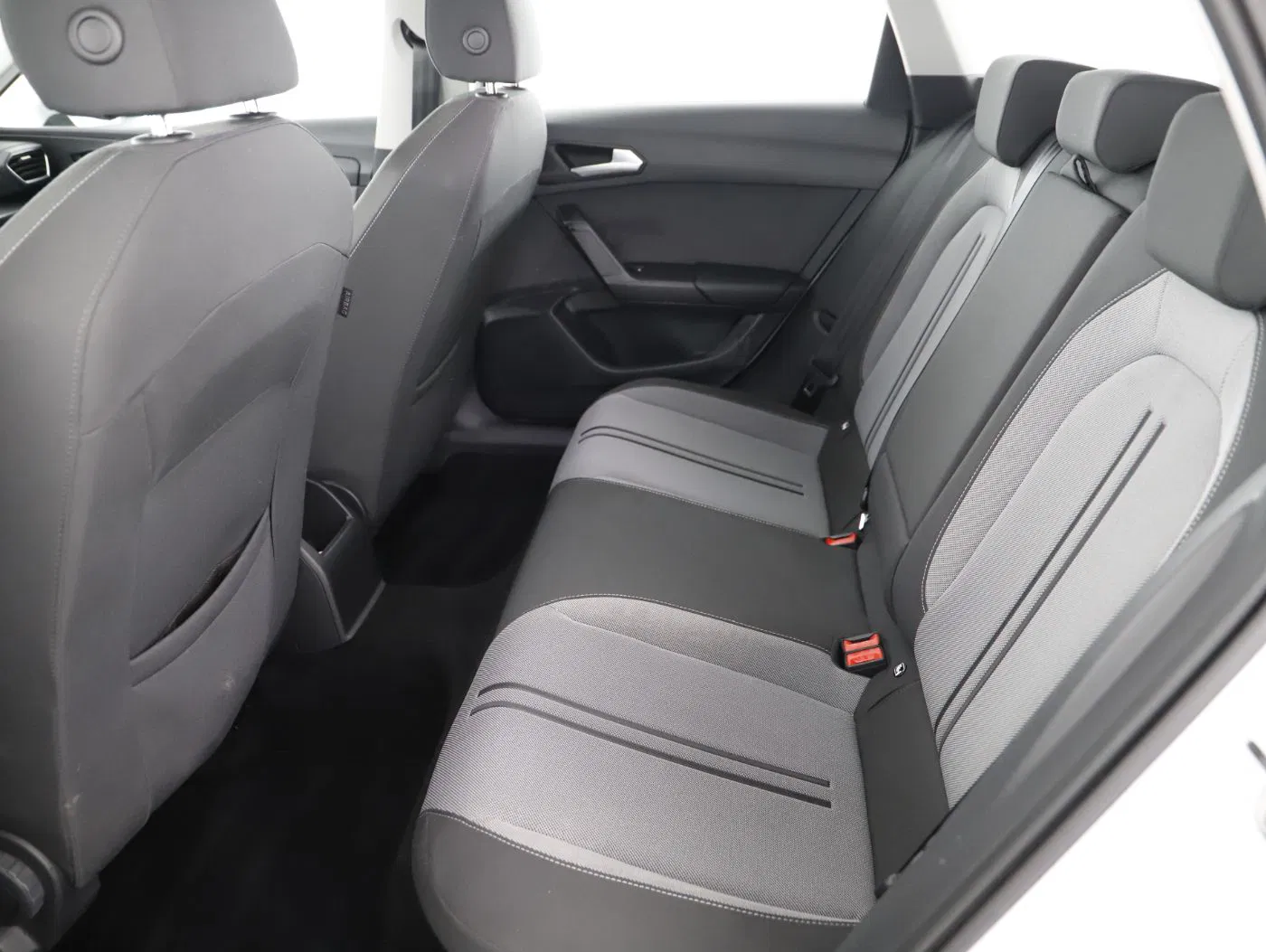 Seat Leon ST 2.0TDI Style DSG | Bild 22 von 23