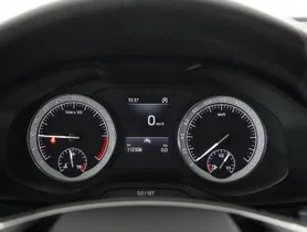 Skoda Octavia Combi 2.0 TDI Bus. DSG | Thumbnail 13 von 24