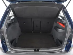 Skoda Octavia Combi 2.0 TDI Bus. DSG | Thumbnail 23 von 24