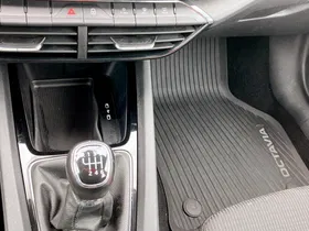 Skoda Octavia Combi 2.0 TDI Ambition | Thumbnail 17 von 18