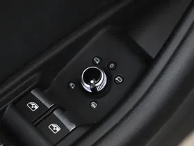 Audi A4 35 TFSI S-Line Aut. | Thumbnail 12 von 28