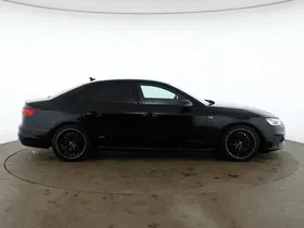 Audi A4 35 TFSI S-Line Aut. | Thumbnail 5 von 28