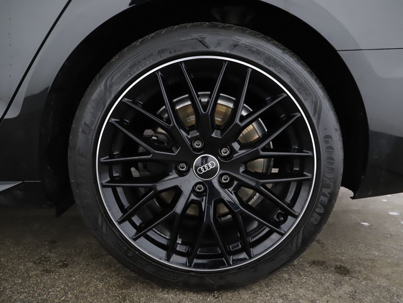 Audi A4 35 TFSI S-Line Aut. | Bild 10 von 28