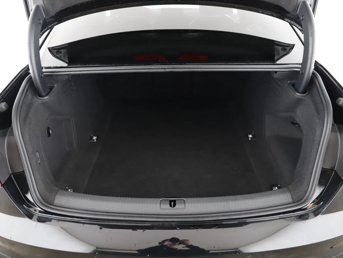 Audi A4 35 TFSI S-Line Aut. | Bild 27 von 28