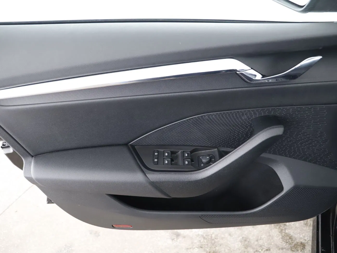 Skoda Octavia Combi 2.0 TDI Style DSG | Bild 10 von 27