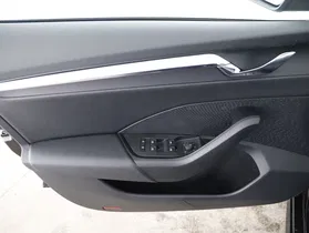 Skoda Octavia Combi 2.0 TDI Style DSG | Thumbnail 10 von 27