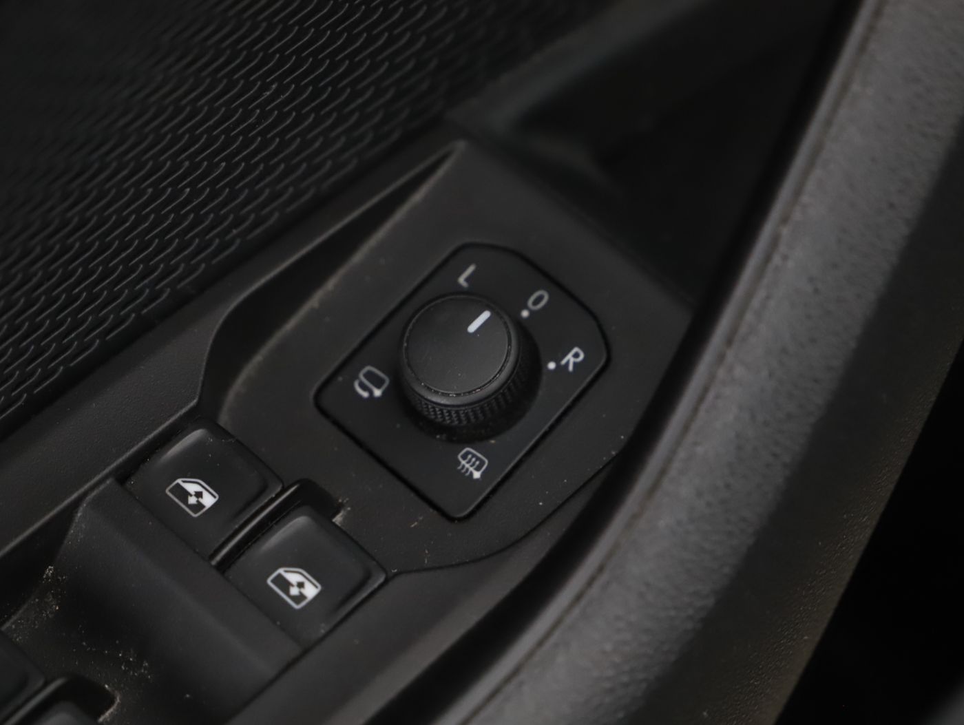 Skoda Octavia Combi 2.0 TDI Style DSG | Bild 12 von 27