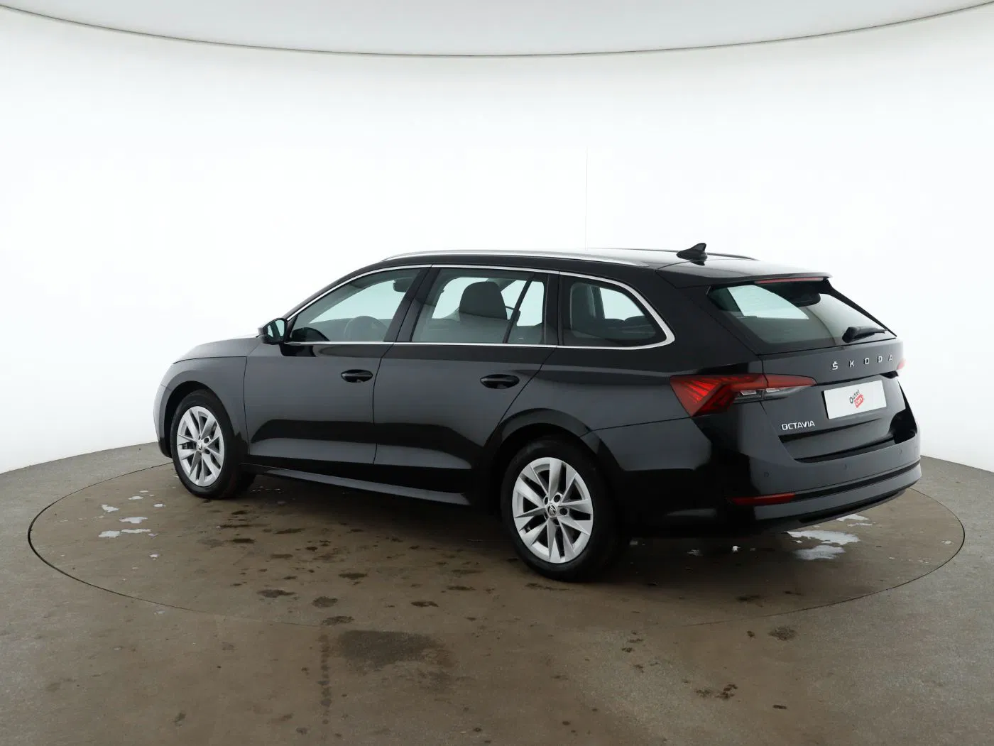 Skoda Octavia Combi 2.0 TDI Style DSG | Bild 7 von 27