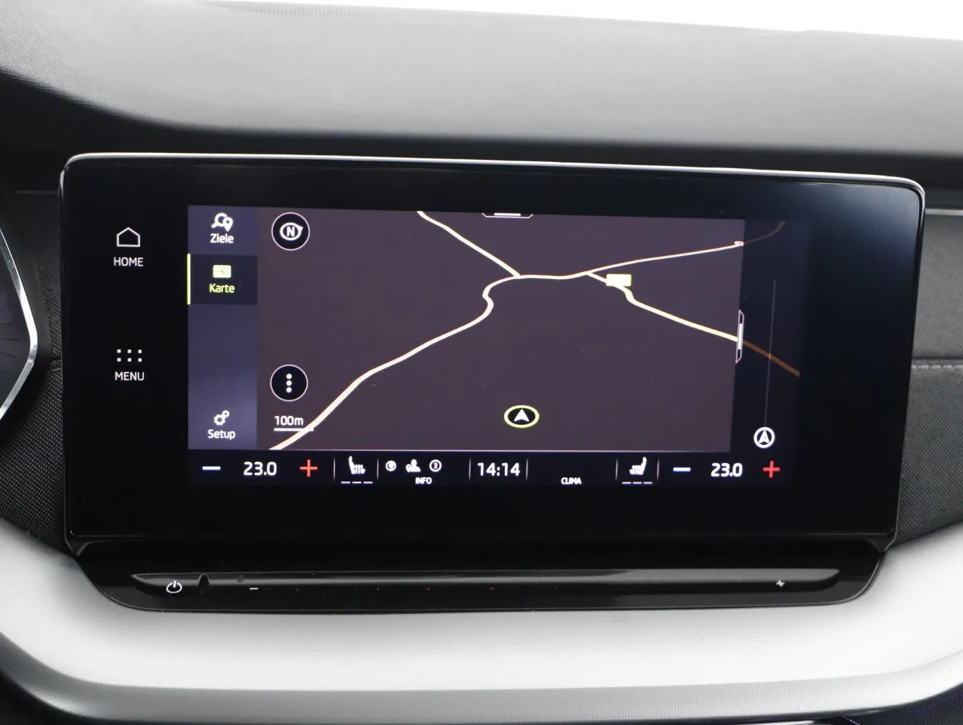 Skoda Octavia Combi 2.0 TDI Style DSG | Bild 21 von 27