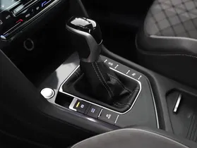 VW Tiguan 2.0 TDI BMT R-Line | Thumbnail 17 von 25