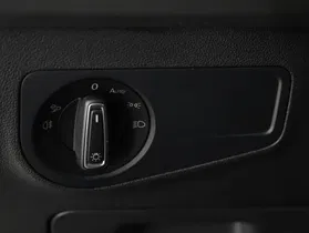 VW Tiguan 2.0 TDI BMT R-Line | Thumbnail 11 von 25