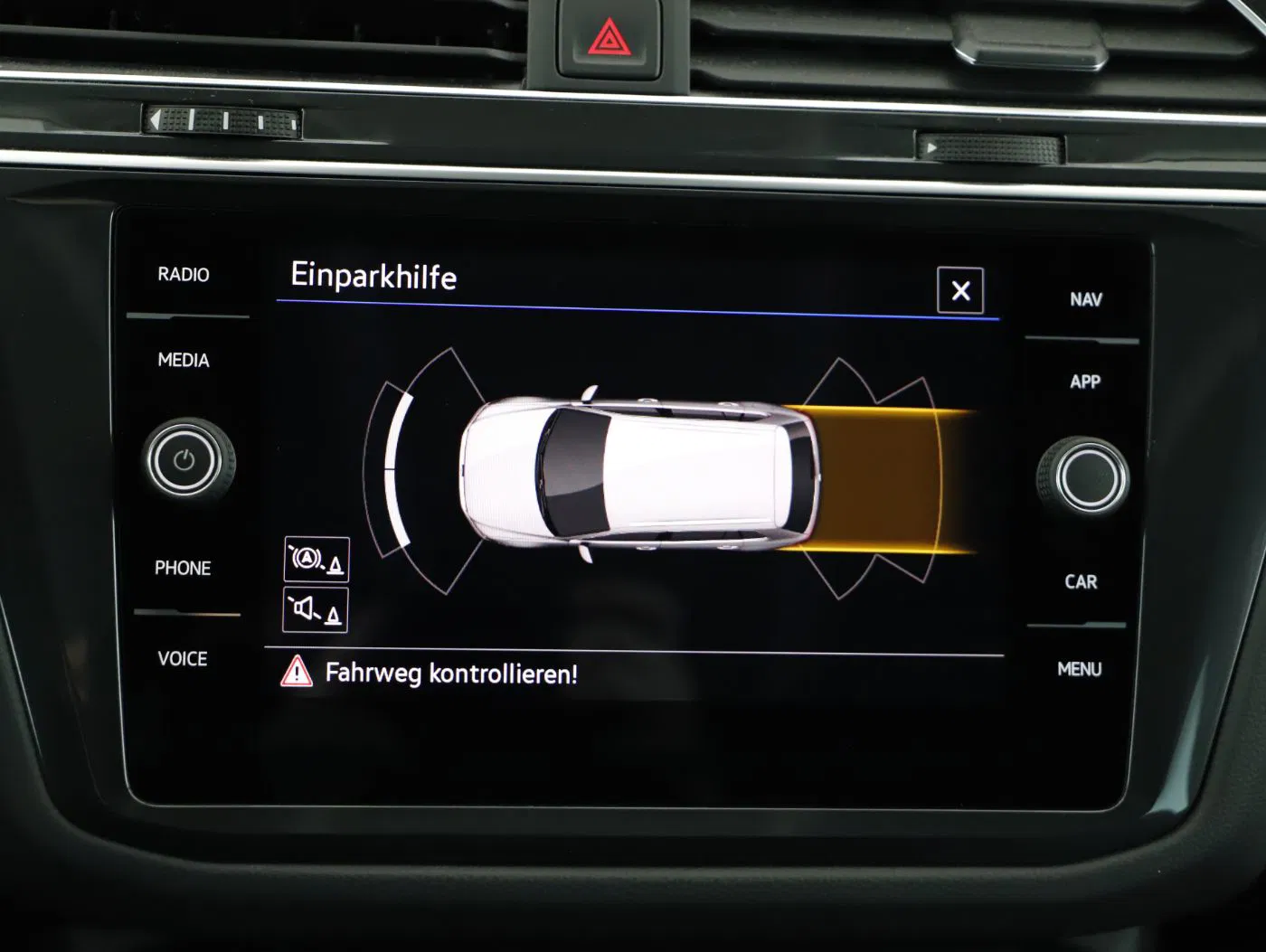 VW Tiguan 2.0 TDI Life | Bild 13 von 15
